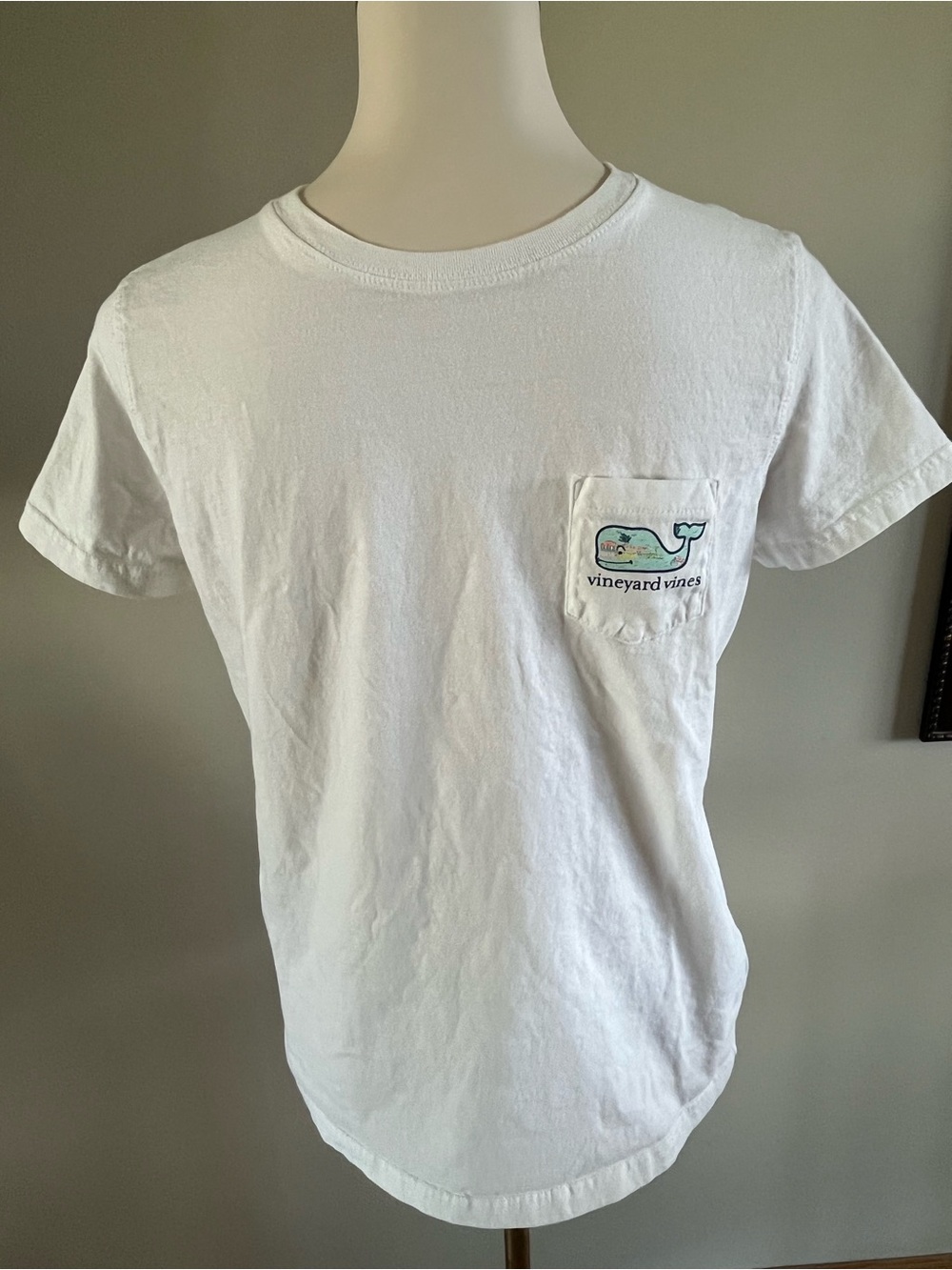 Vineyard Vines Women’s Medium classic white cotton pocket T-shirt f